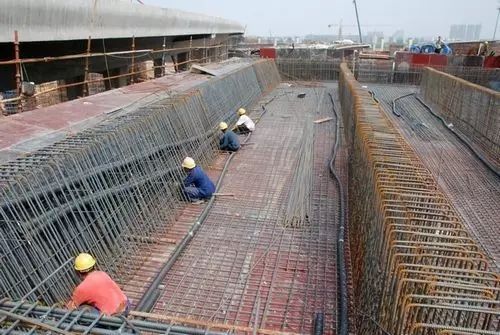 钢筋施工中的45个致命错误 基础、柱、墙、梁、板全解析，每个钢筋工必看！